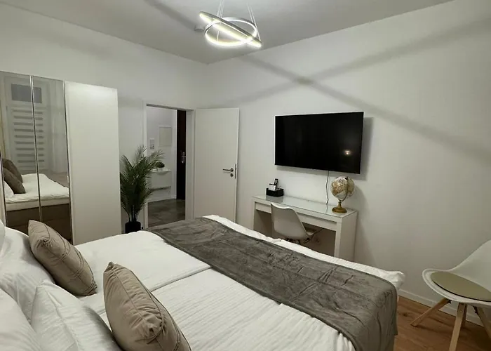 شقة City Central Suite لبسيا